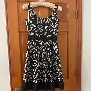 London Times Black and White Midi Dress